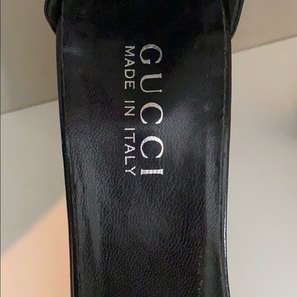 Authentic Gucci heels - Picture 3 of 9